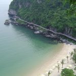 Những bãi tắm nổi tiếng tại khu du lịch Cát Bà