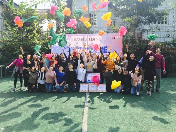 Cách tổ chức team buiding kết hợp du lịch hiệu quả