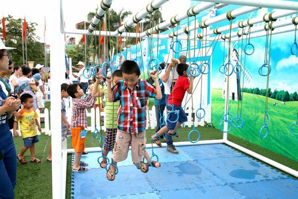 Team building cung cấp kỹ năng sống cho trẻ như thế nào?