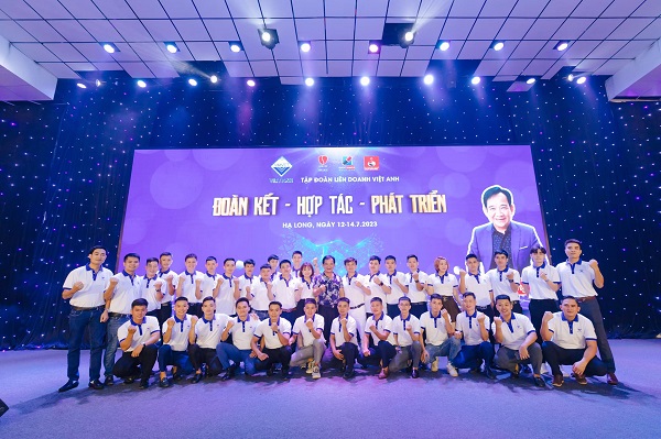 Viet Anh 2023: Đoàn kết – Hợp tác – Phát triển